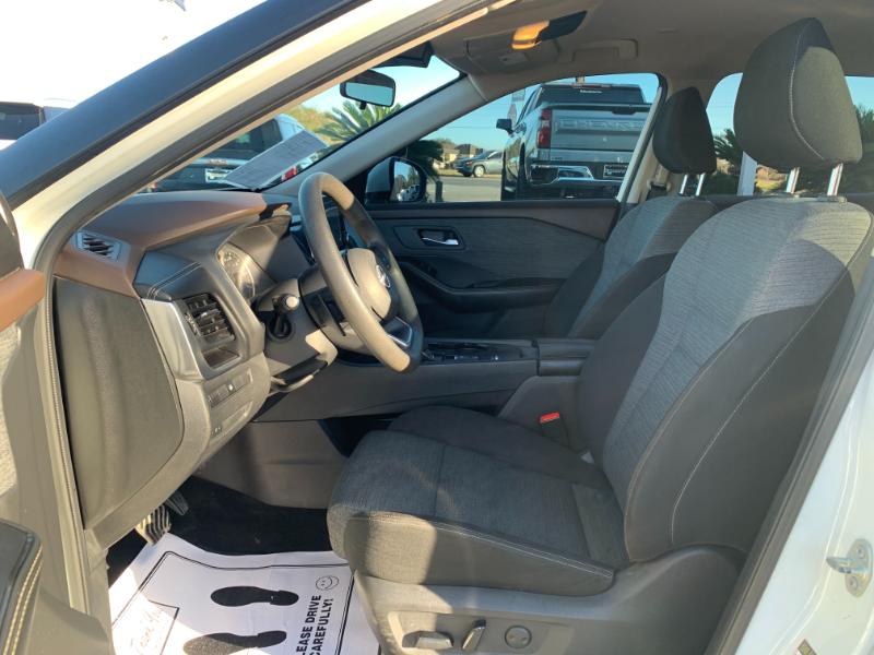 Nissan Rogue SV 2023