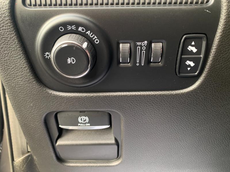 Jeep Wagoneer Series II 2022