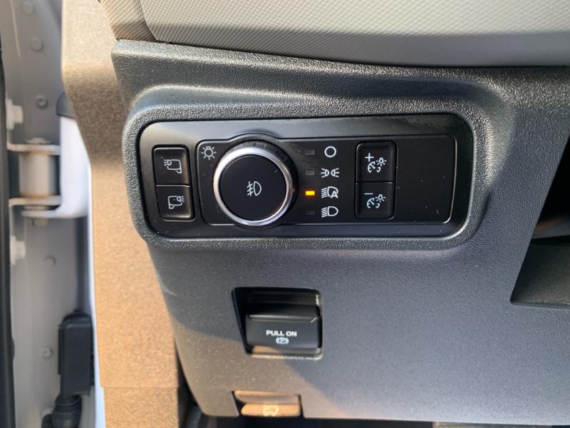 Ford Bronco Base 2-Door w/Advanced 2023