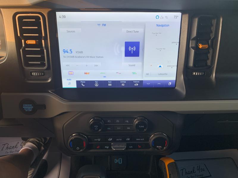 Ford Bronco Base 2-Door w/Advanced 2023