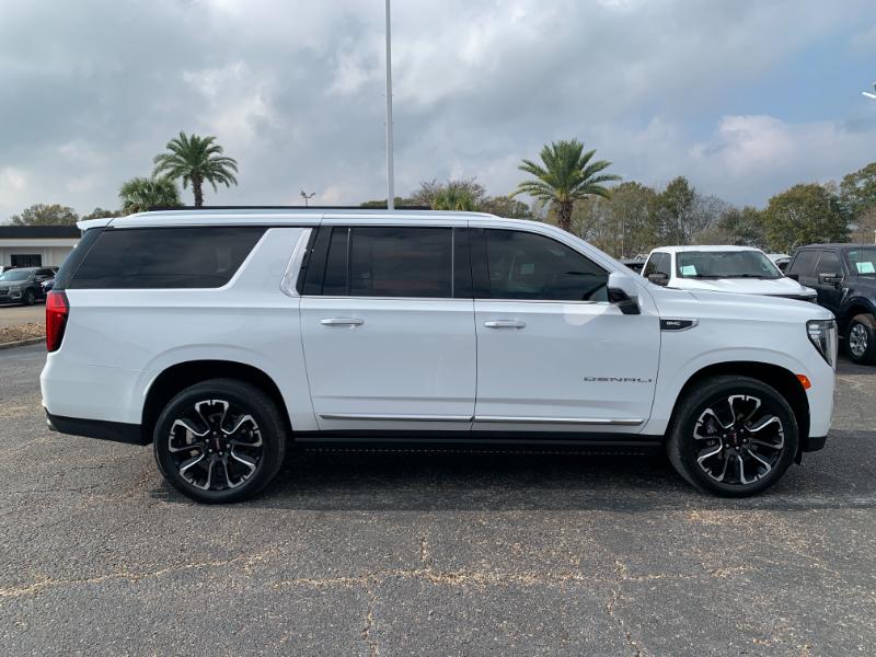 GMC Yukon XL Denali 2WD 2023