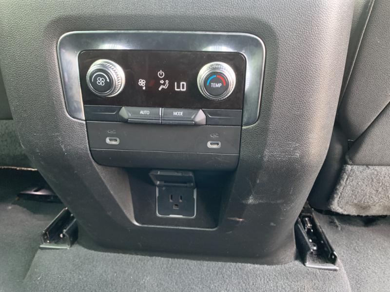 GMC Yukon XL SLT 2WD 2023