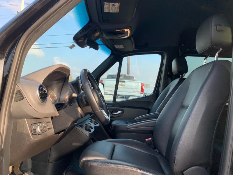 Mercedes-Benz Sprinter 2500 170-in. WB 2023