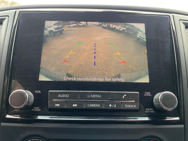 Nissan Titan S Crew Cab 2WD 2023