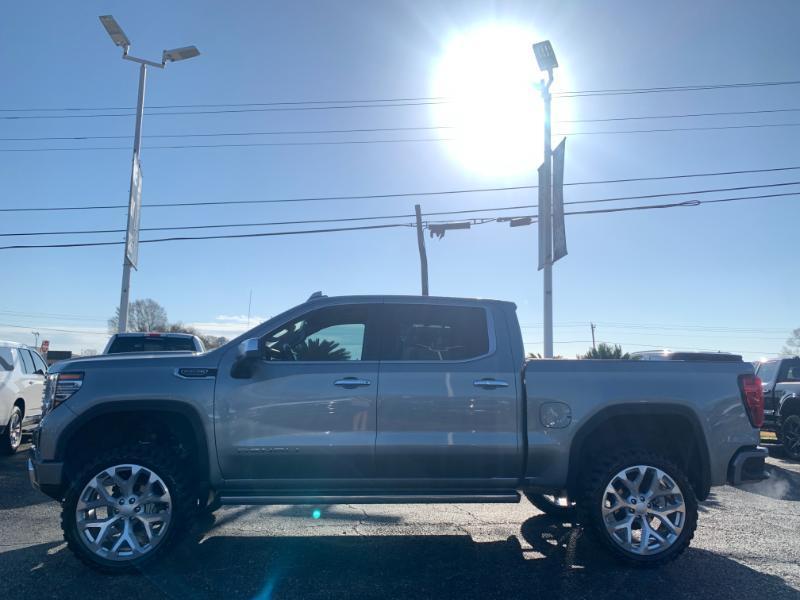 GMC Sierra 1500 Denali Crew Cab Short Box 4WD 2024