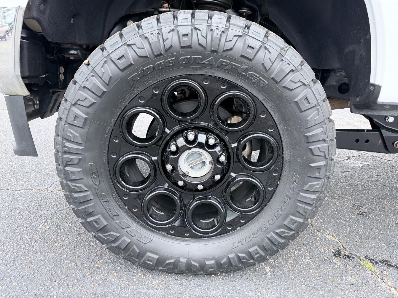 Ford F-350 SD XL 4WD Crew Cab 8' Box 2022