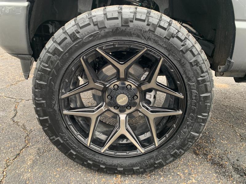 Ford F-150 Lariat SuperCrew 4WD 2023