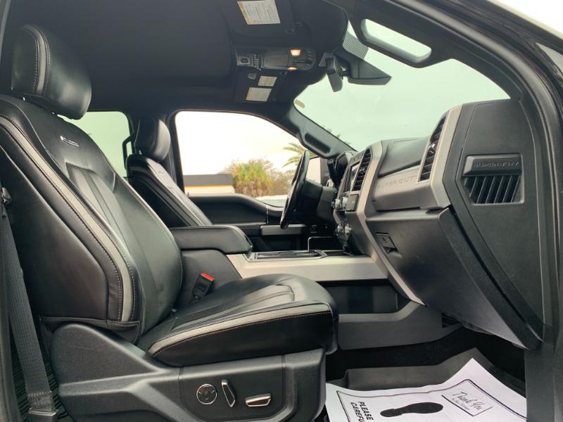 Ford F-350 SD Platinum Crew Cab 4WD 2019
