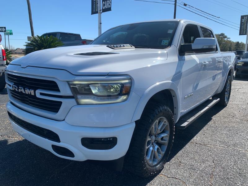 RAM 1500 Laramie Crew Cab 4WD 2020