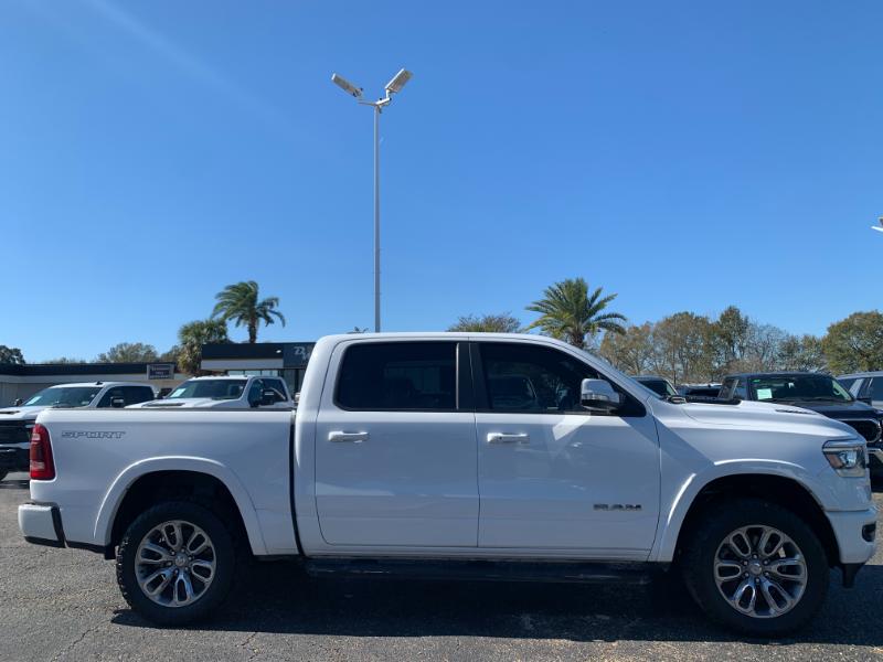 RAM 1500 Laramie Crew Cab 4WD 2020
