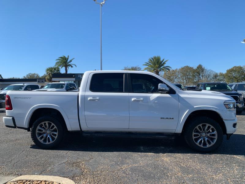 RAM 1500 Laramie Crew Cab 4WD 2020