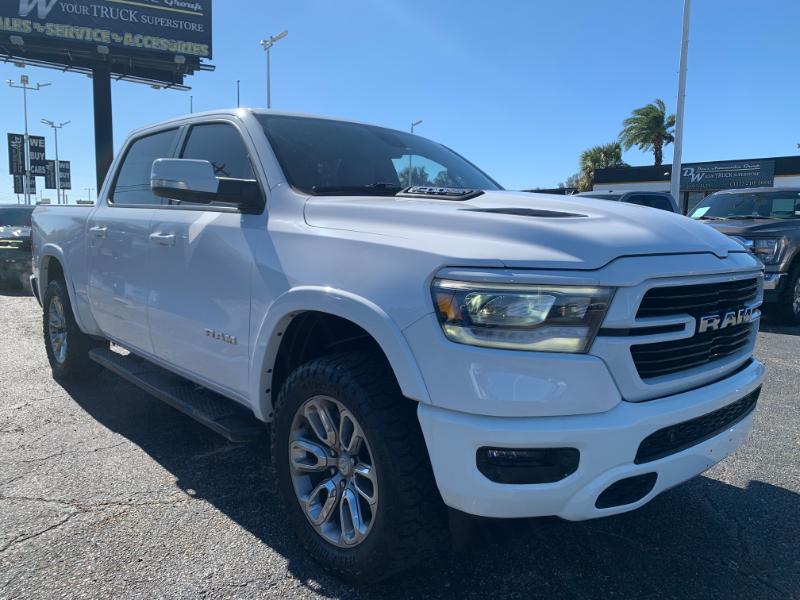 RAM 1500 Laramie Crew Cab 4WD 2020