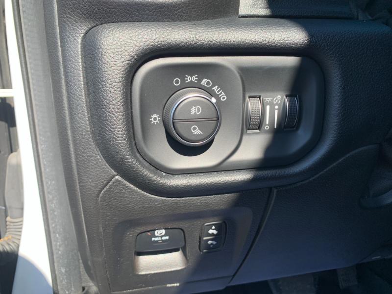 RAM 1500 Laramie Crew Cab 4WD 2020