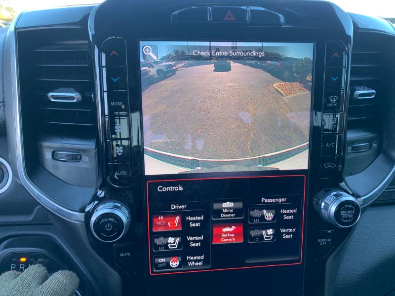 RAM 1500 Laramie Crew Cab 4WD 2020