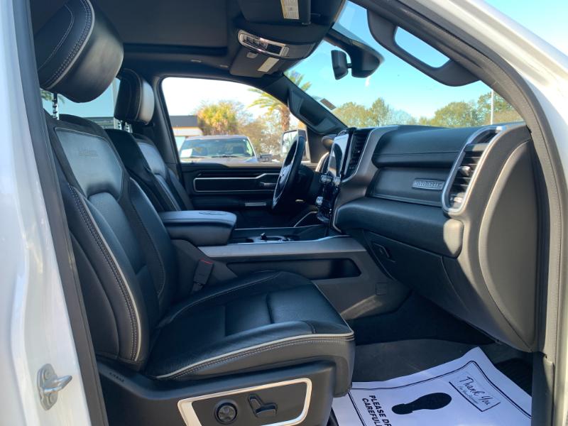 RAM 1500 Laramie Crew Cab 4WD 2020