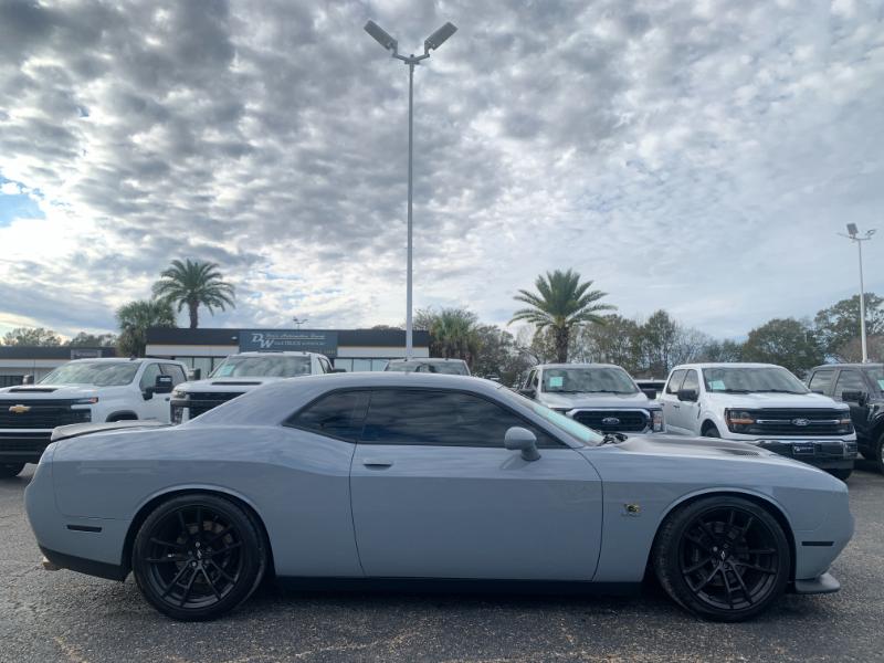 Dodge Challenger R/T SCAT Pack 2020