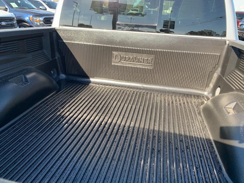 RAM 1500 Laramie Crew Cab SWB 4WD 2025