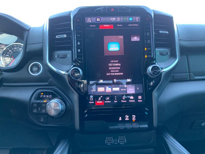 RAM 1500 Laramie Crew Cab SWB 4WD 2025