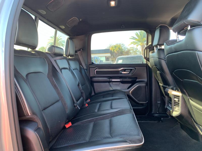 RAM 1500 Laramie Crew Cab SWB 4WD 2025