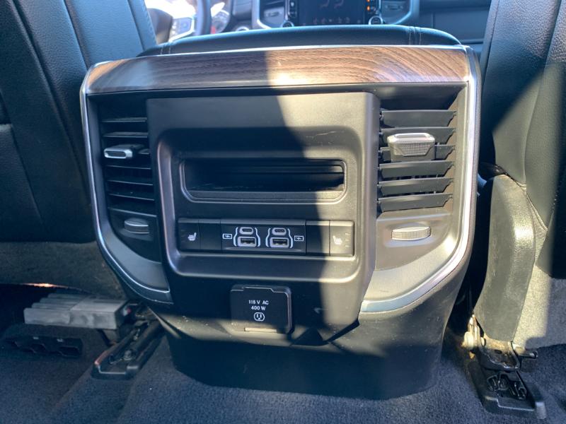 RAM 1500 Laramie Crew Cab SWB 4WD 2025