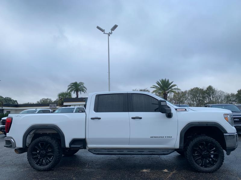 GMC Sierra 2500HD Pro Crew Cab 4WD SB 2023