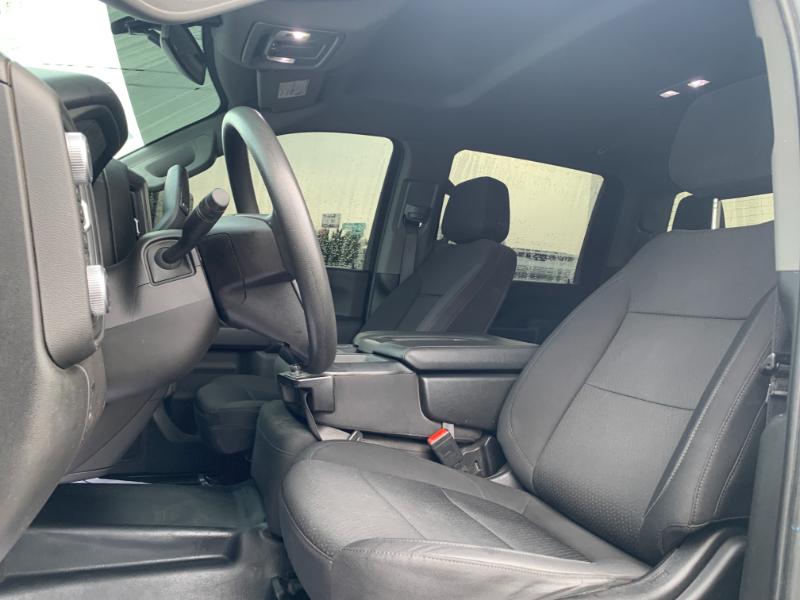 GMC Sierra 2500HD Pro Crew Cab 4WD SB 2023