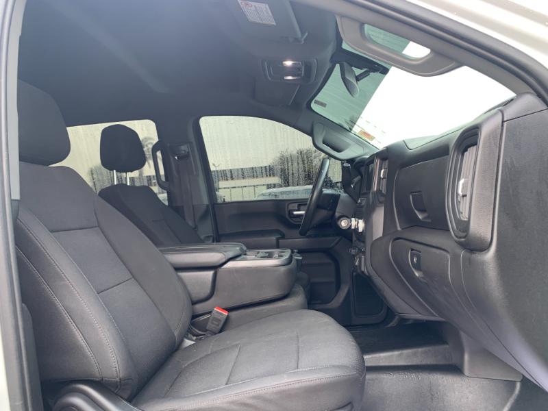 GMC Sierra 2500HD Pro Crew Cab 4WD SB 2023