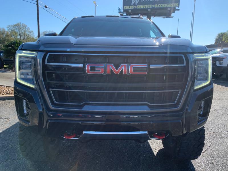 GMC Yukon AT4 2023