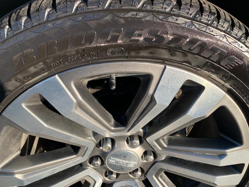 GMC Yukon Denali 2WD 2019