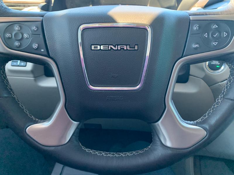 GMC Yukon Denali 2WD 2019