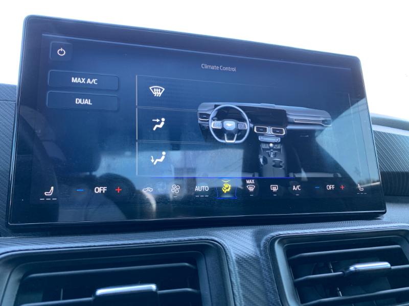 Ford Mustang EcoBoost Coupe 2024