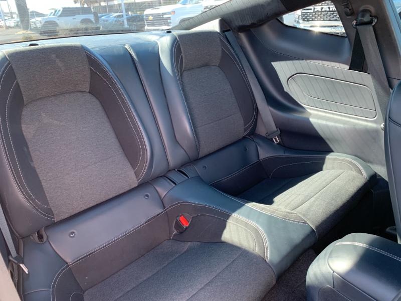 Ford Mustang EcoBoost Coupe 2024