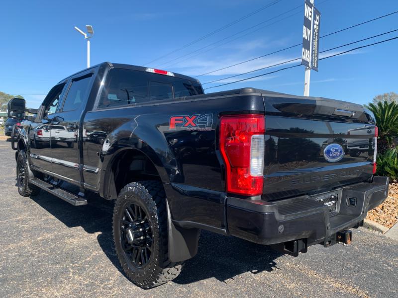 Ford F-250 SD Lariat Crew Cab 4WD 2019