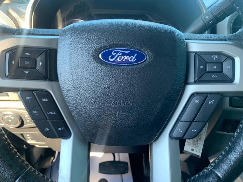 Ford F-250 SD Lariat Crew Cab 4WD 2019