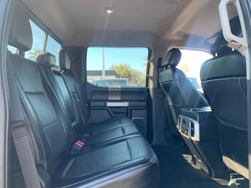Ford F-250 SD Lariat Crew Cab 4WD 2019