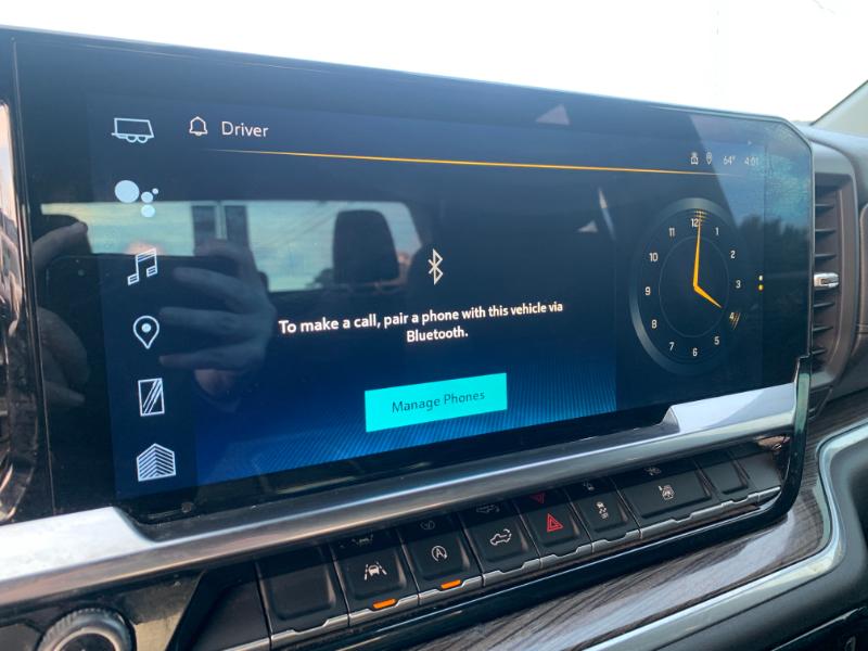 Chevrolet Silverado 1500 RST Crew Cab 4WD 2023