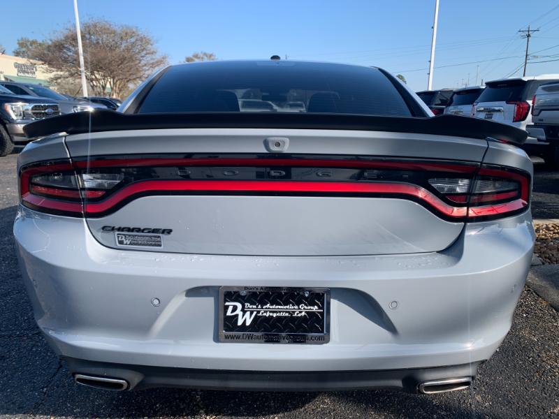Dodge Charger SXT 2021