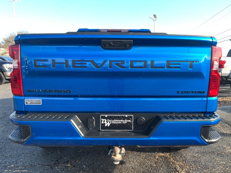 Chevrolet Silverado 1500 Custom Crew Cab 2WD 2023