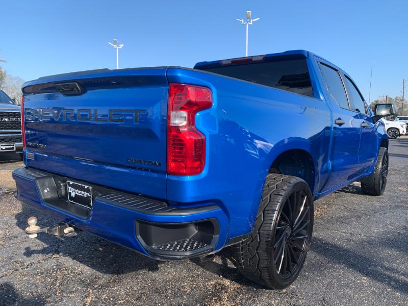 Chevrolet Silverado 1500 Custom Crew Cab 2WD 2023