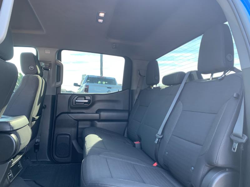 Chevrolet Silverado 1500 Custom Crew Cab 2WD 2023