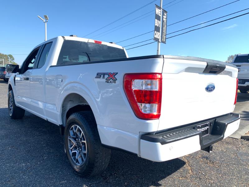 Ford F-150 Lariat SuperCab 4WD 2021