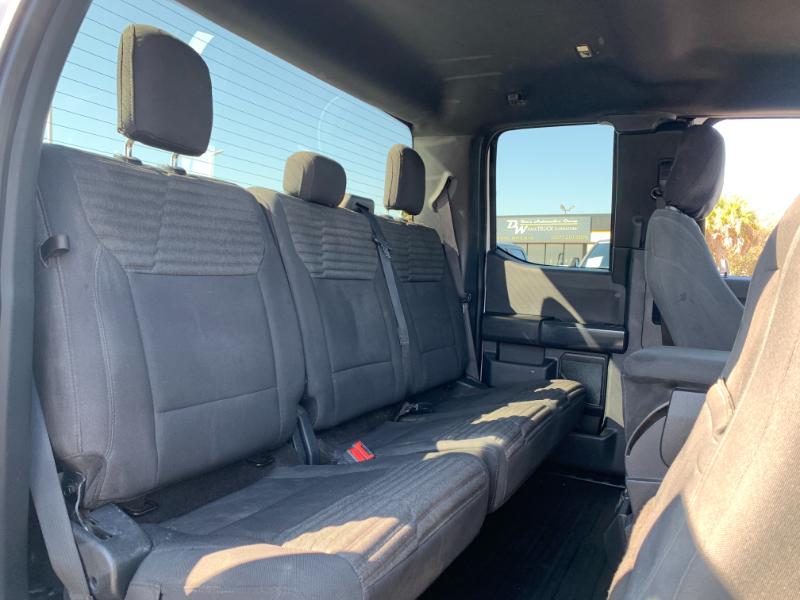 Ford F-150 Lariat SuperCab 4WD 2021