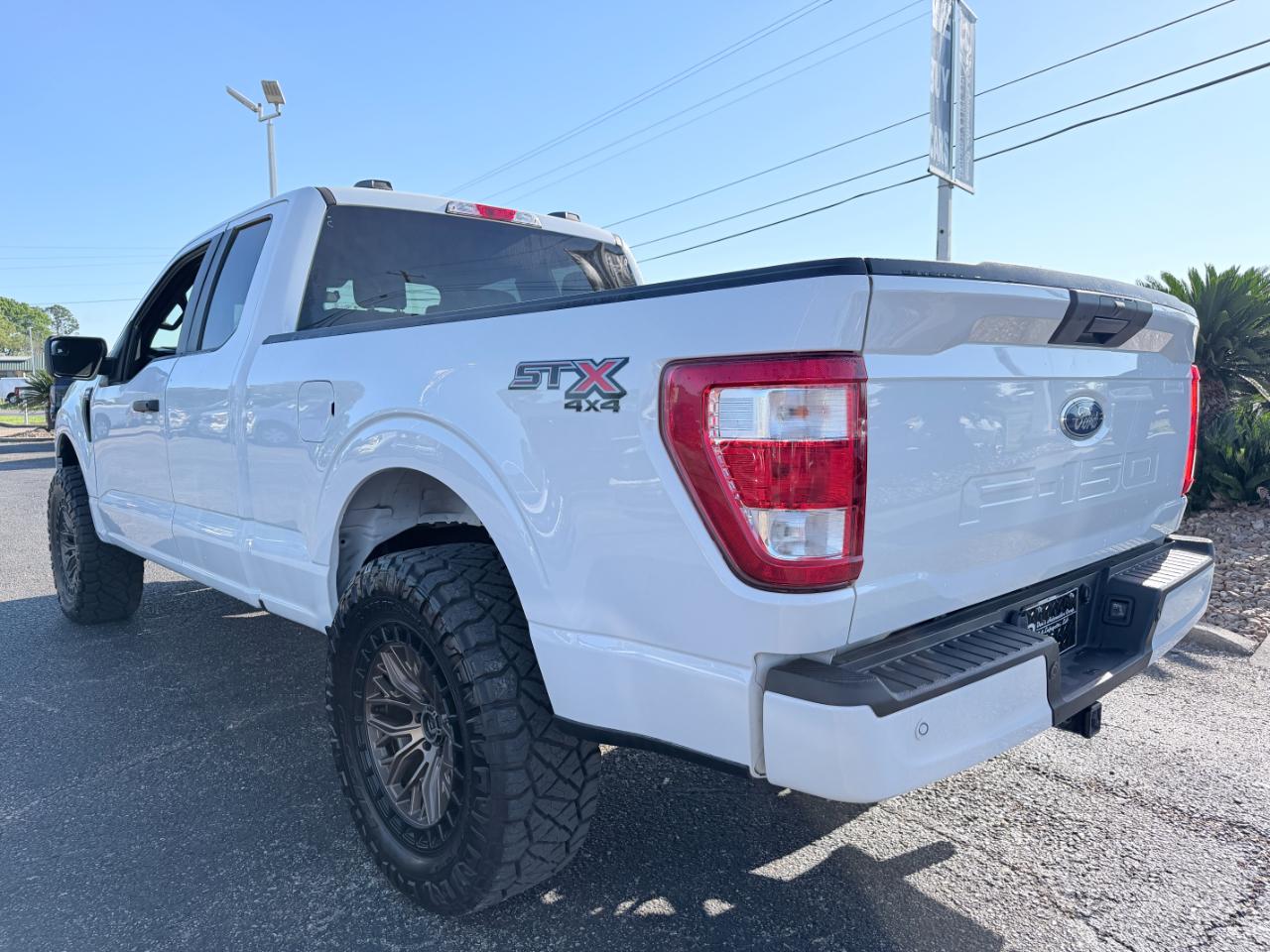Ford F-150 XL 4WD SuperCab 6.5' Box 2021