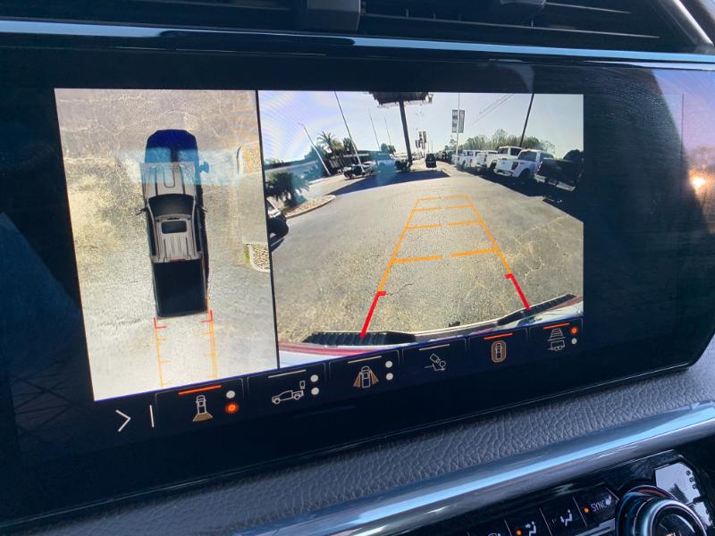 GMC Sierra 2500HD Denali Crew Cab 4WD SB 2024