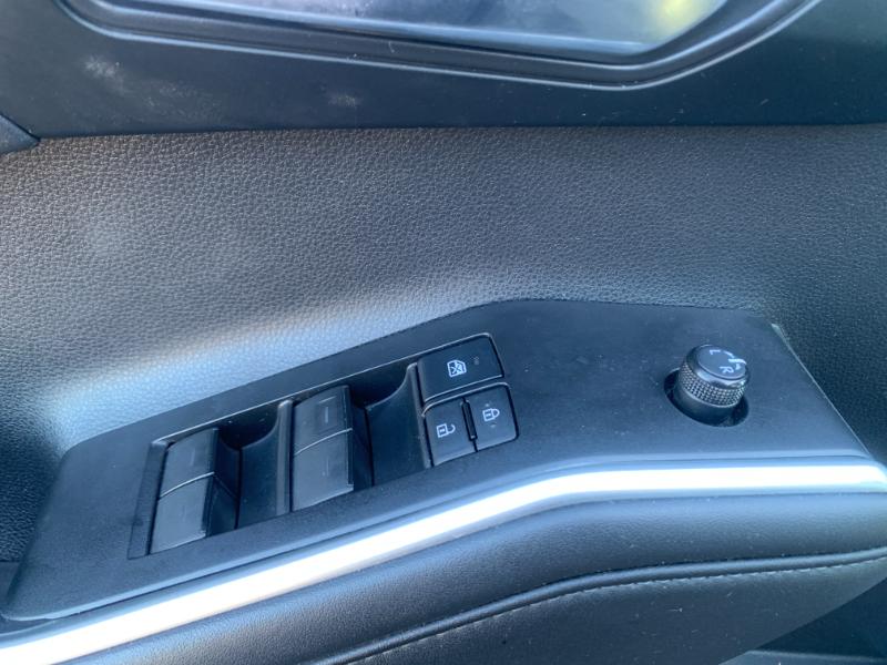 Toyota Highlander XLE FWD V6 2021