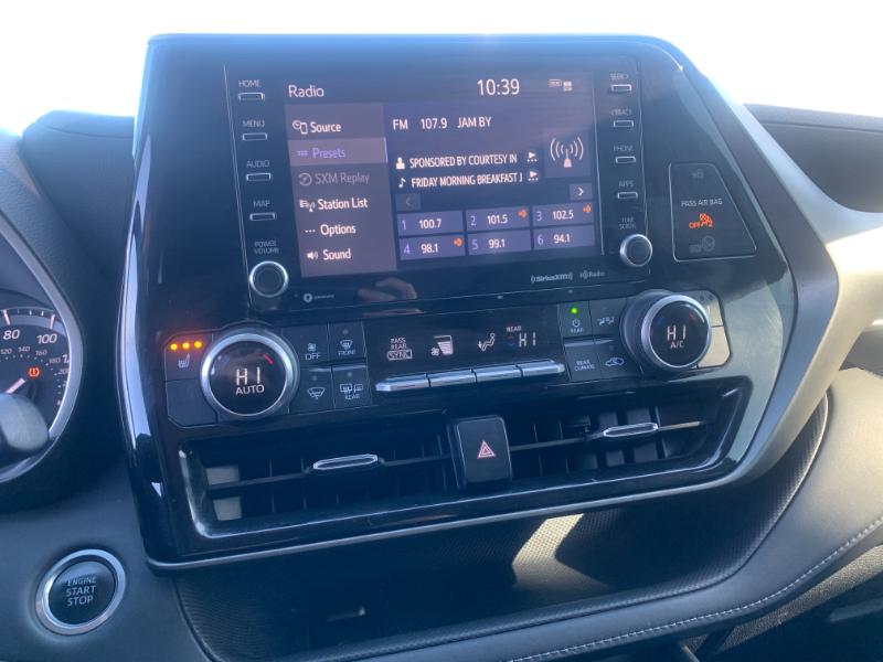 Toyota Highlander XLE FWD V6 2021