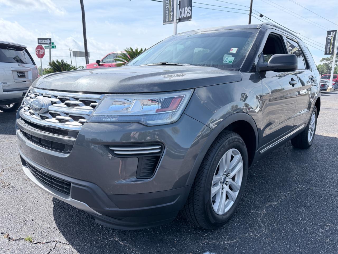 Ford Explorer XLT 4WD 2019