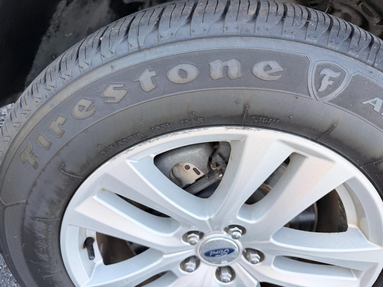 Ford Explorer XLT 4WD 2019