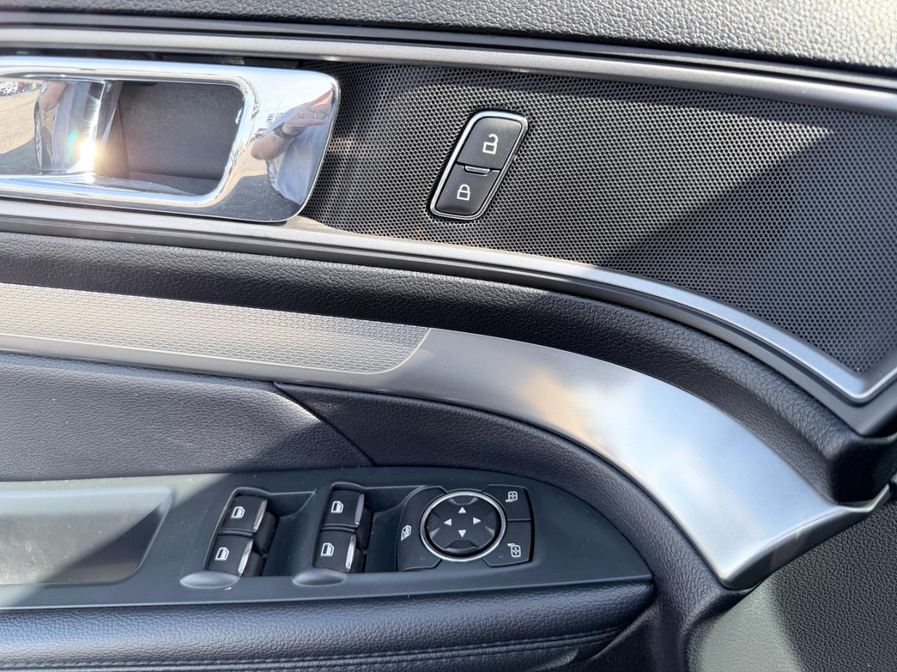 Ford Explorer XLT 4WD 2019