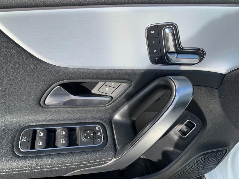 Mercedes-Benz CLA-Class CLA250 2025